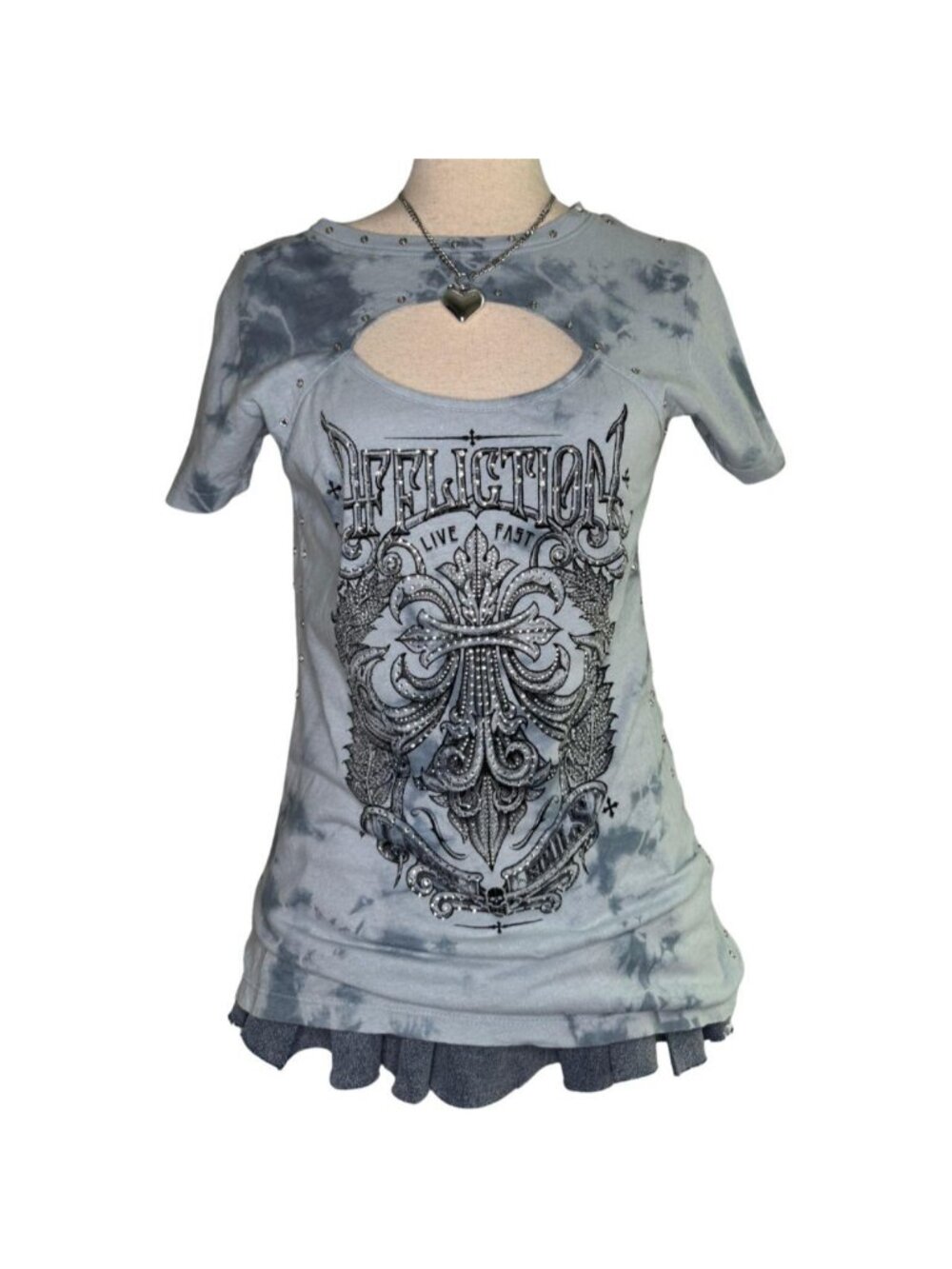 Affliction Live Fast Cutout Rhinestone Tee Y2K Biker Large